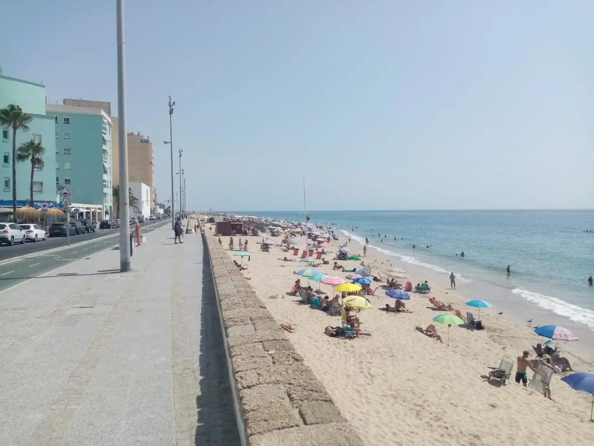 Paseo Maritimo De Cadiz Apartment 0*,